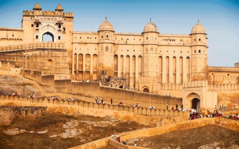 Amber Fort & Jaipur Heritage Tour